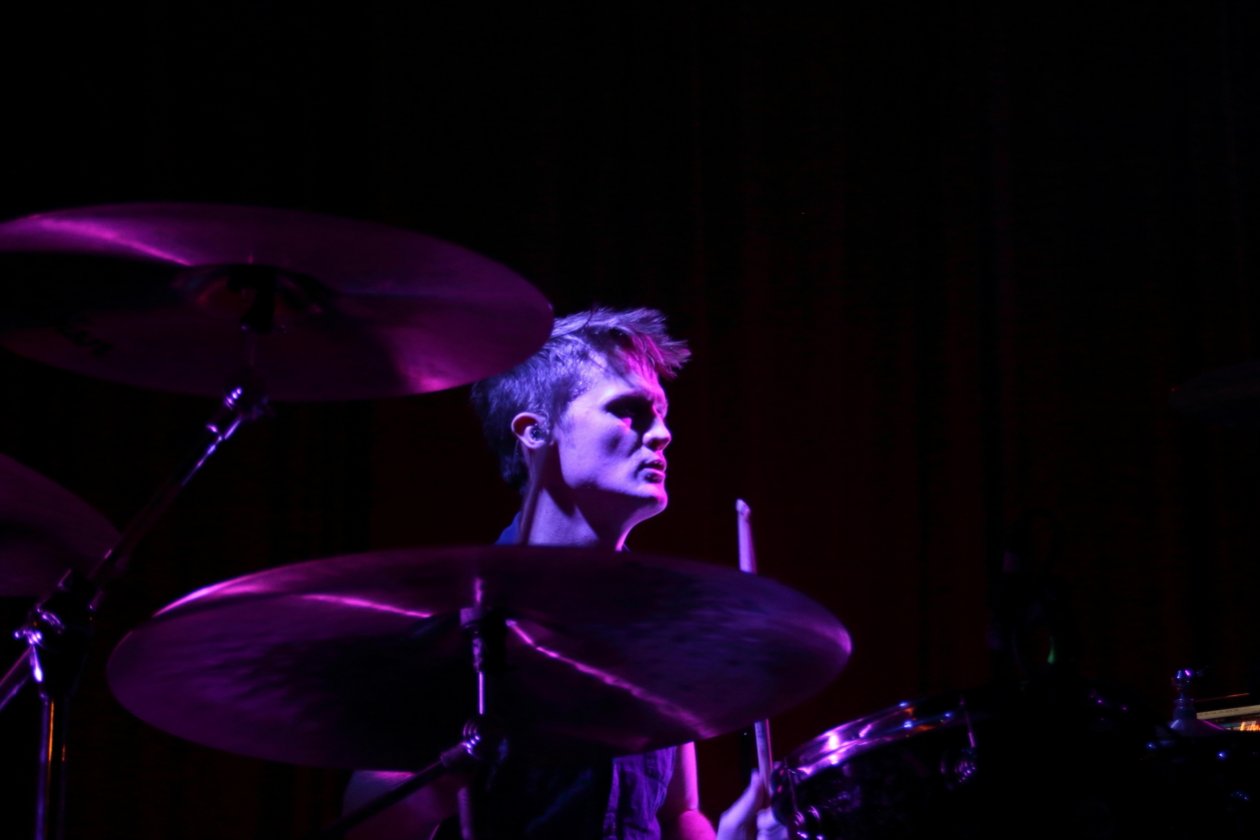 Alex Clare – Drummer Chris Pendergast.