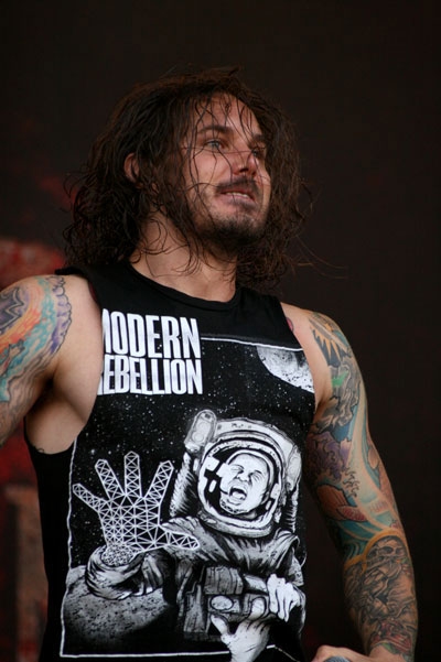 As I Lay Dying Tim Lambesis (17/17) Geballte Power laut.de Foto