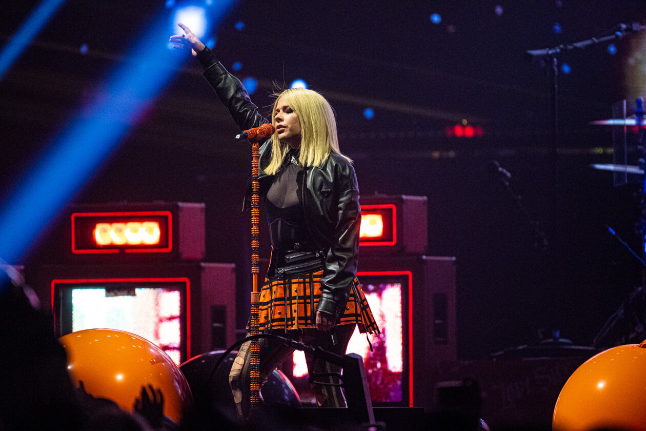 Avril Lavigne – Avril Lavigne. (8/12) – Volles Haus: mit dem aktuellen