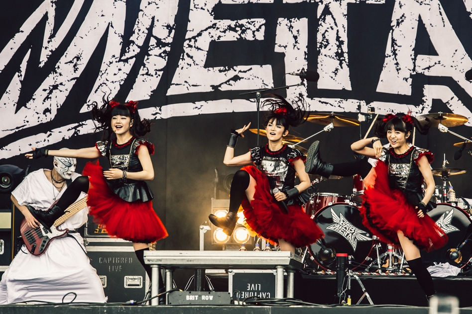 Voller Einsatz on stage: Metal à la Japan. – Babymetal.