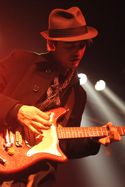 Babyshambles – Pete Doherty, live und pünktlich in der Kölner Live Music Hall. – 