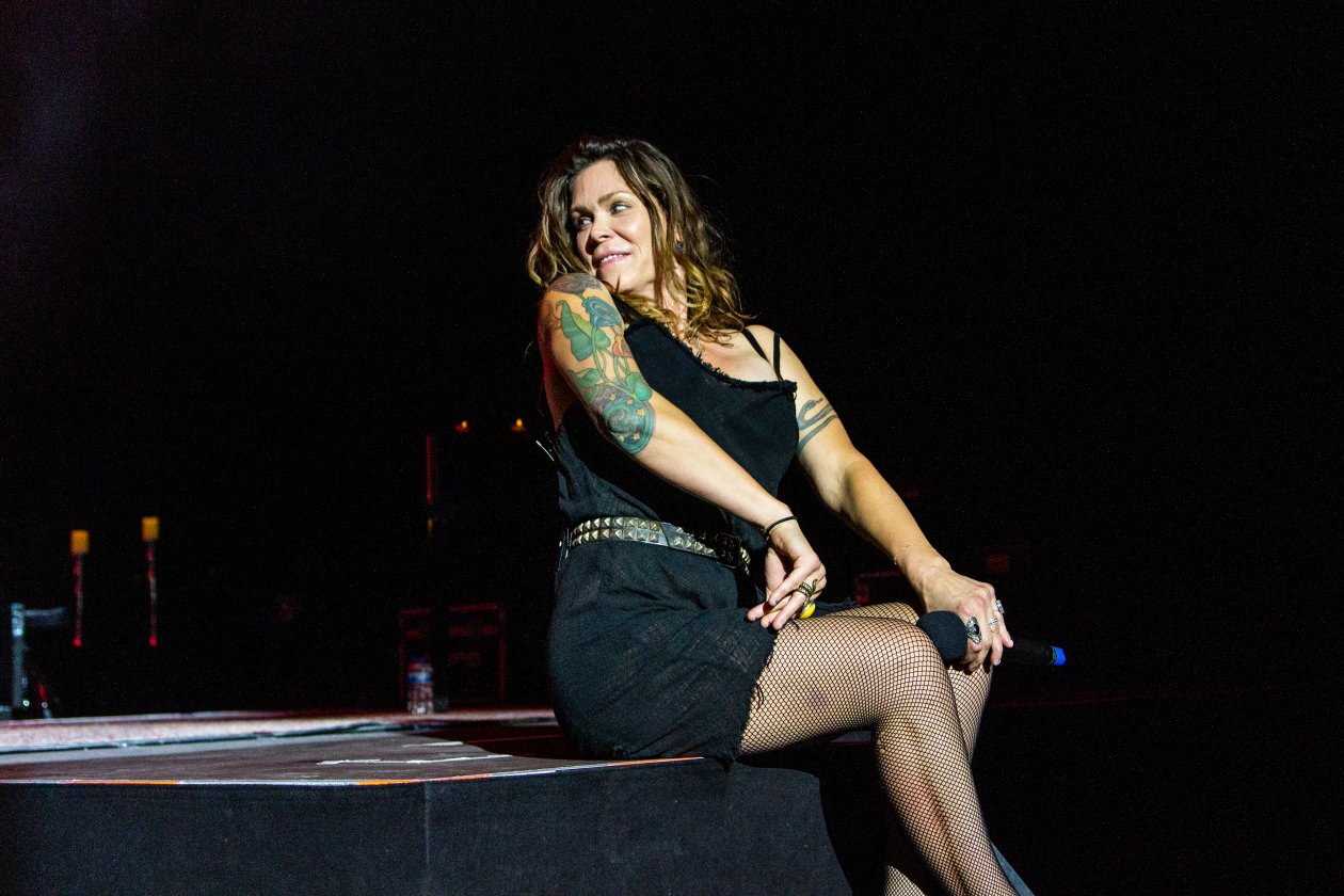 Beth Hart Beth Hart 29 29 Beth Hart Mit Ihrer Band Und Special Guest Kenny Wayne Shepherd In Berlin Laut De Foto