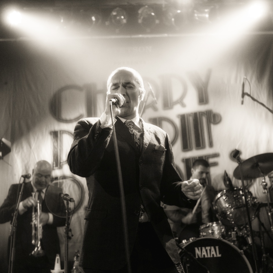 Cherry Poppin' Daddies - Brown Derby Jump Cherry Poppin' Daddies - Brown Derby Jump