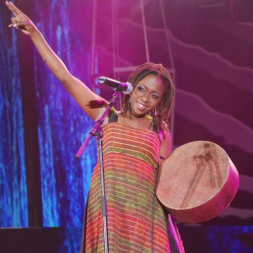 Chiwoniso – Die Königin gibt sich die Ehre! – ... ihr zweites Album, ...