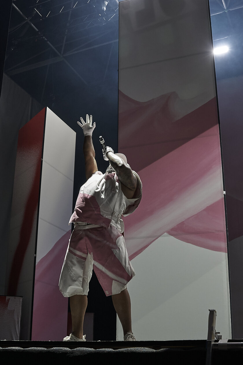  Deichkind – Deichkind 2022 live in Berlin (21/29) – Deichkind bei ihrem Illustration 