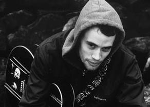 Der Junge Mit Der Gitarre