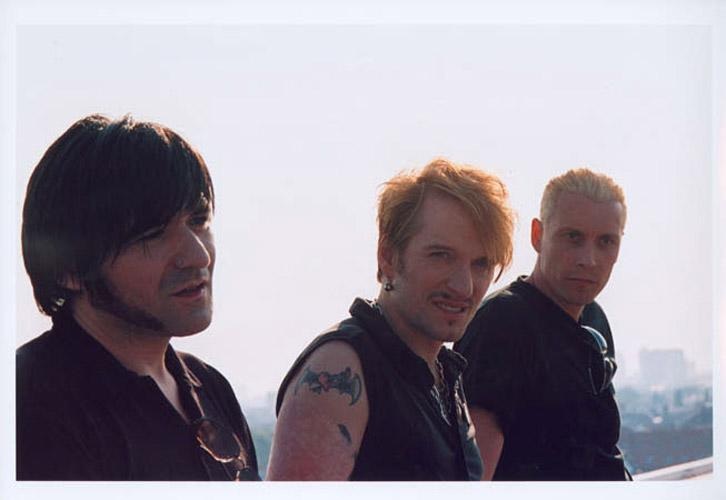 Die Ärzte (8/8) Die Ärzte bisher rund 700 Konzerte in 15 Jahren