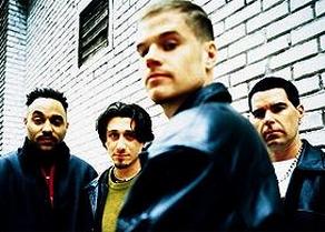 Dog Eat Dog laut.de Band