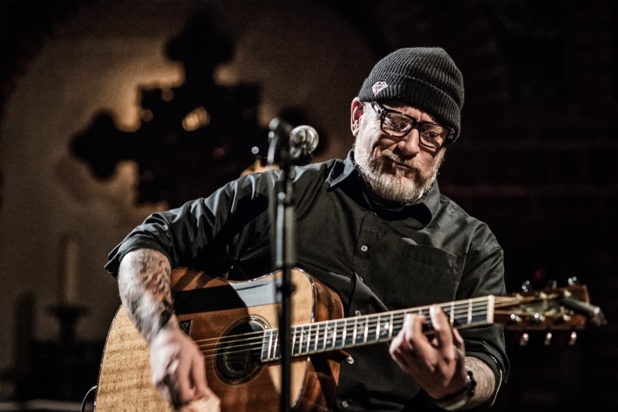 Der Bluesrapper - akustisch in der Passionskirche. – Everlast.