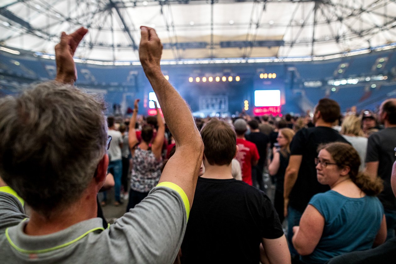 Über 37.000 Fans feiern Die Toten Hosen, K.I.Z und Kraftklub. – Rock im Pott.