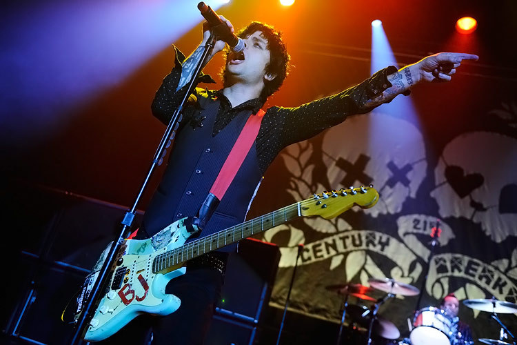 Green Day in der Clubatmosphäre des Kölner E-Werks. – ...Publikum vermissen.
