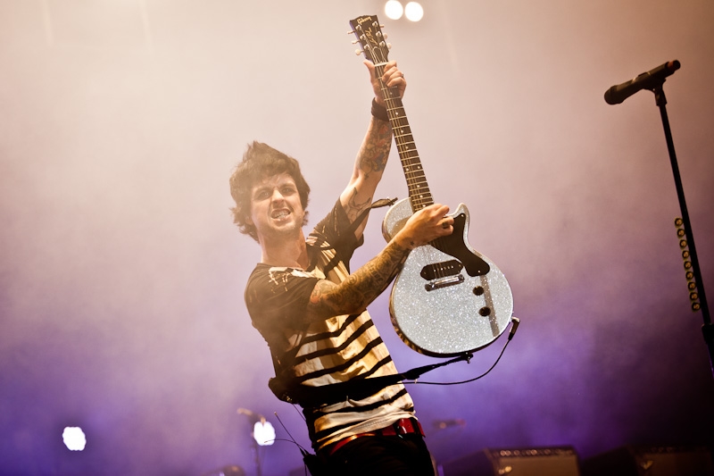 Green Day – Billie Joe Armstrong und Co. rocken die Meute bei jeder Temperatur. – Guitar up!