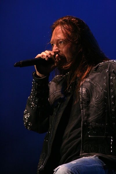 Hammerfall Joacim Cans (11/19) Ordentlich bis gut laut.de Foto