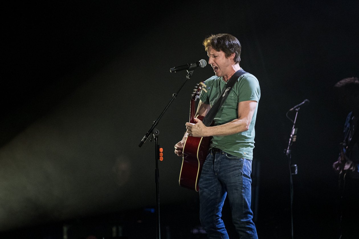 James Blunt Mr. Blunt. (6/10) Volles Haus in der Hauptstadt. laut