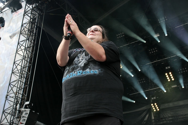 Jon Oliva's Pain – Jon Oliva (1/13) – Bringen zusammen an die zwei Tonnen Lebendgewicht auf die