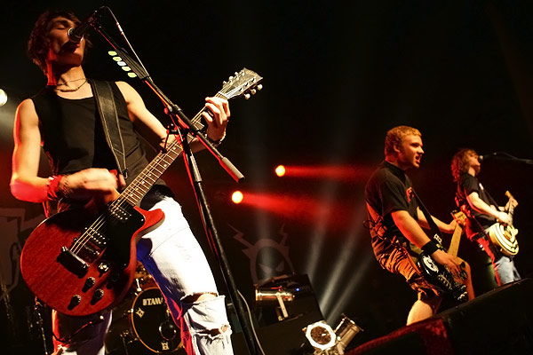 Killerpilze (5/24) Begeisterung in der Domstadt Die Pilze sind da