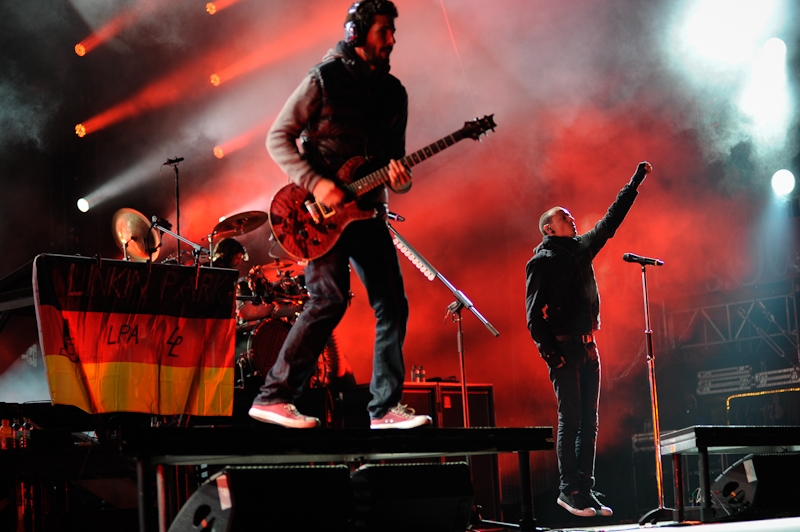 Linkin Park – Mit Deutschland-Flagge auf der Bühne. – Headliner bei Rock am Ring.