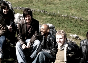 Low Low Low La La La Love Love Love