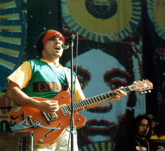 Manu Chao auf dem Southside-Festival 2001 – 