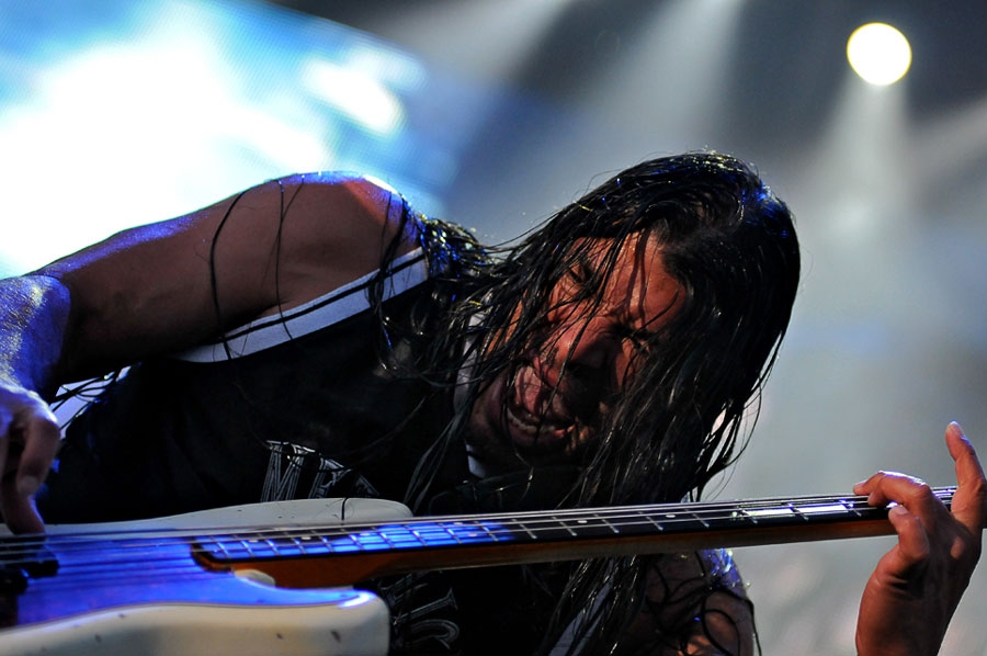 Metallica in Jonschwil 2010. – Robert Trujillo.