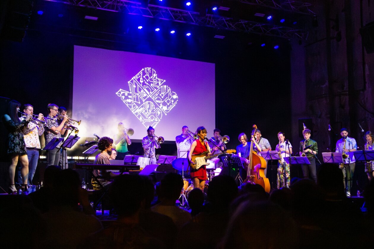 Monika Roscher Big Band Monika Roscher Bigband. (2/24) Witchy Activities in Berlin mit