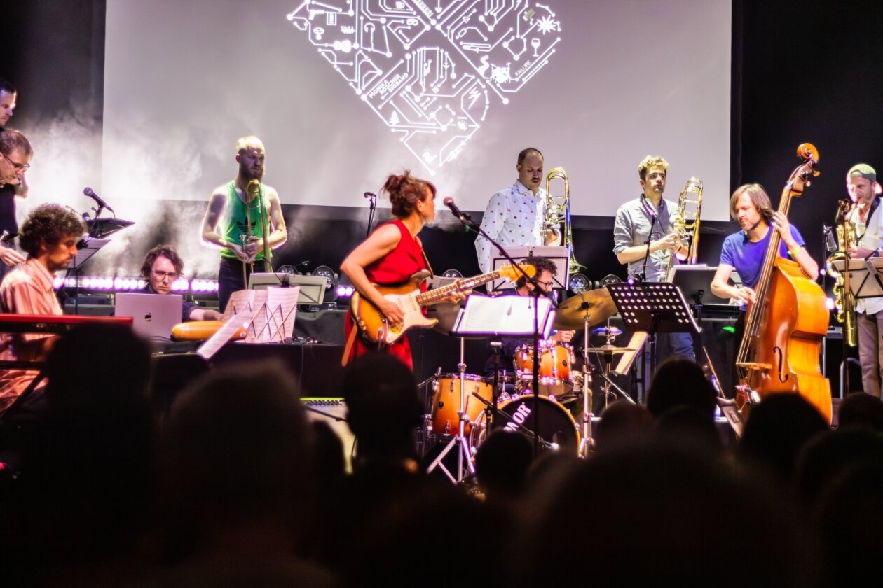 Monika Roscher Big Band Monika Roscher Bigband. (14/24) Witchy Activities in Berlin mit