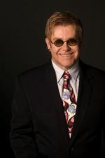 Elton John: Sänger unterstützt Hillary Clinton