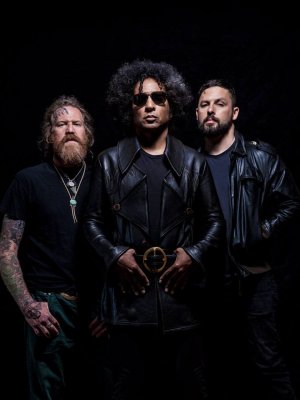 Giraffe Tongue Orchestra: