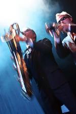 Madness: Zwei Songs für