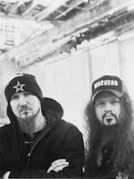 Pantera: Gitarrist bei Konzert erschossen