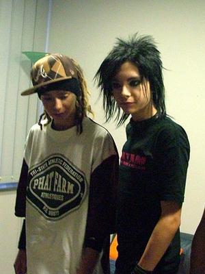 Tokio Hotel: Bill und Tom in Ketten