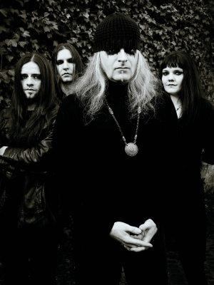 Triptykon: Kunstvolles Video zu