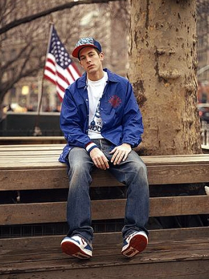 Video Mashup: 100 Filmklassiker tanzen zu