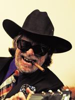 Vorchecking: Helge, Tech N9ne, White Lies