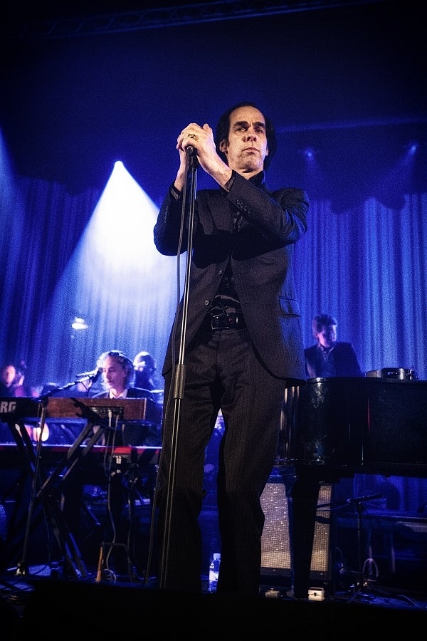 Beim einzigen Record-Release-Gig in Deutschland. – Nick Cave.