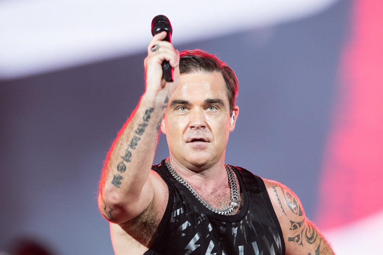 Robbie Williams - Eternity / The Road To Mandalay Robbie Williams - Eternity / The Road To Mandalay