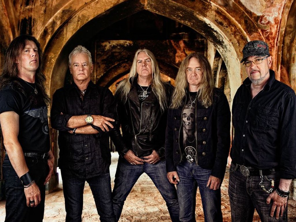 Saxon laut.de Band