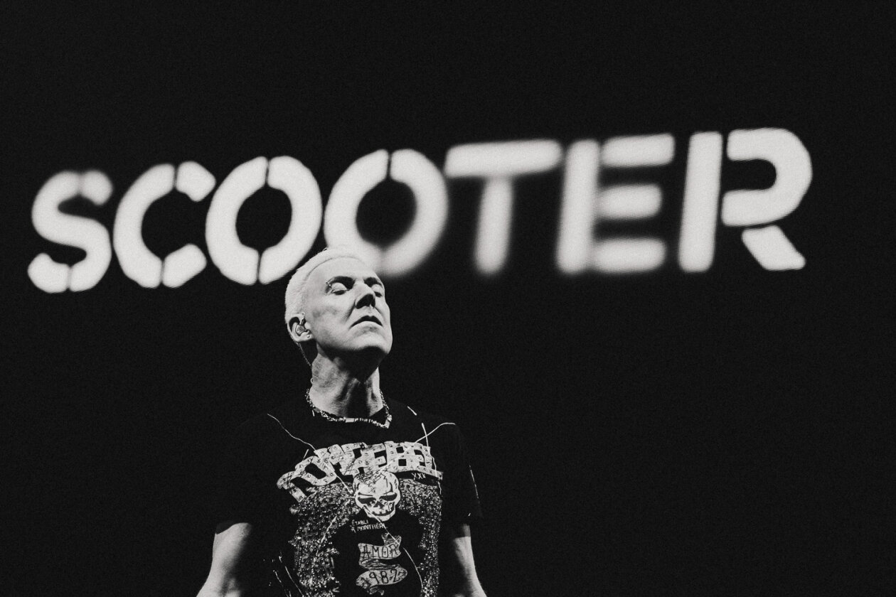 Techno is back: H. P. Baxxter und Co. live. – Scooter.