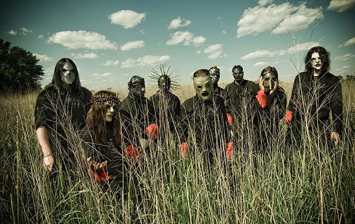 Slipknot – Die neuen Masken sind da! – Was im hohen Gras?