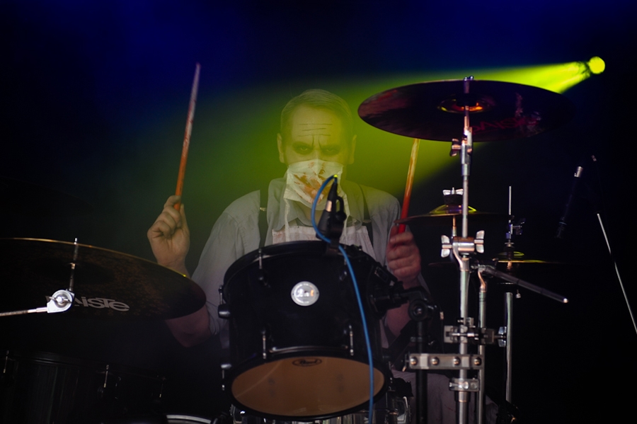 The Other live beim  Baden im Blut 2011 in Lörrach – Dr. Caligari an den Drums