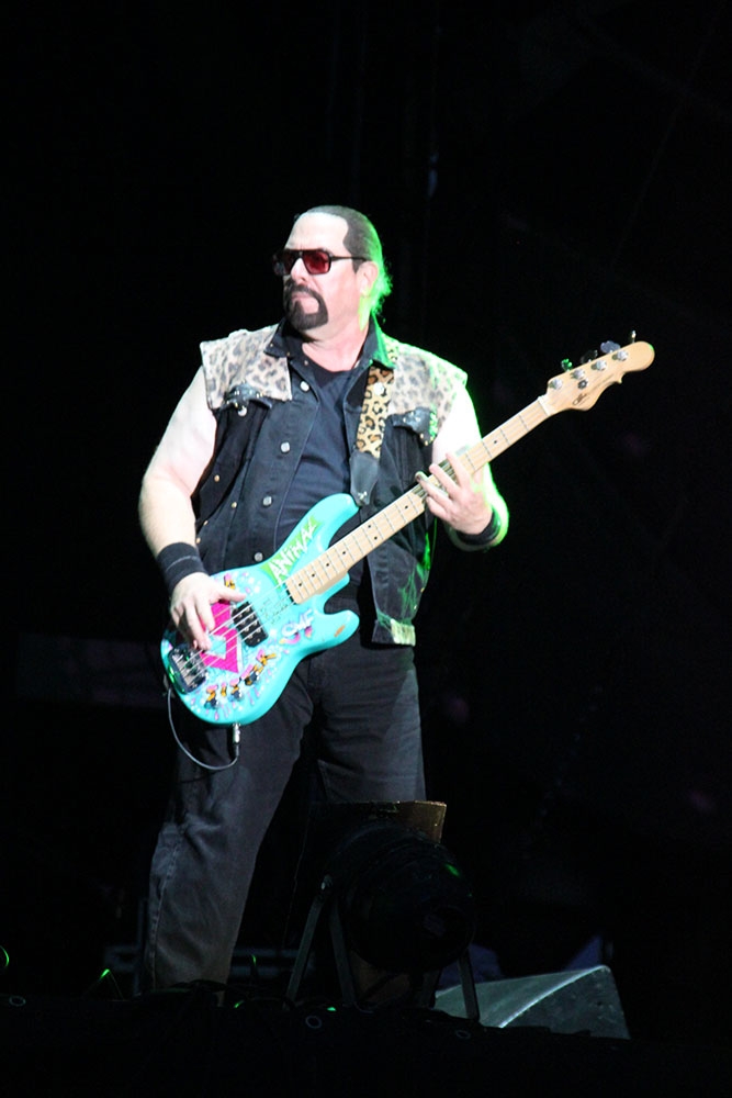 Twisted Sister Mark Mendoza (10/19) laut.de Foto