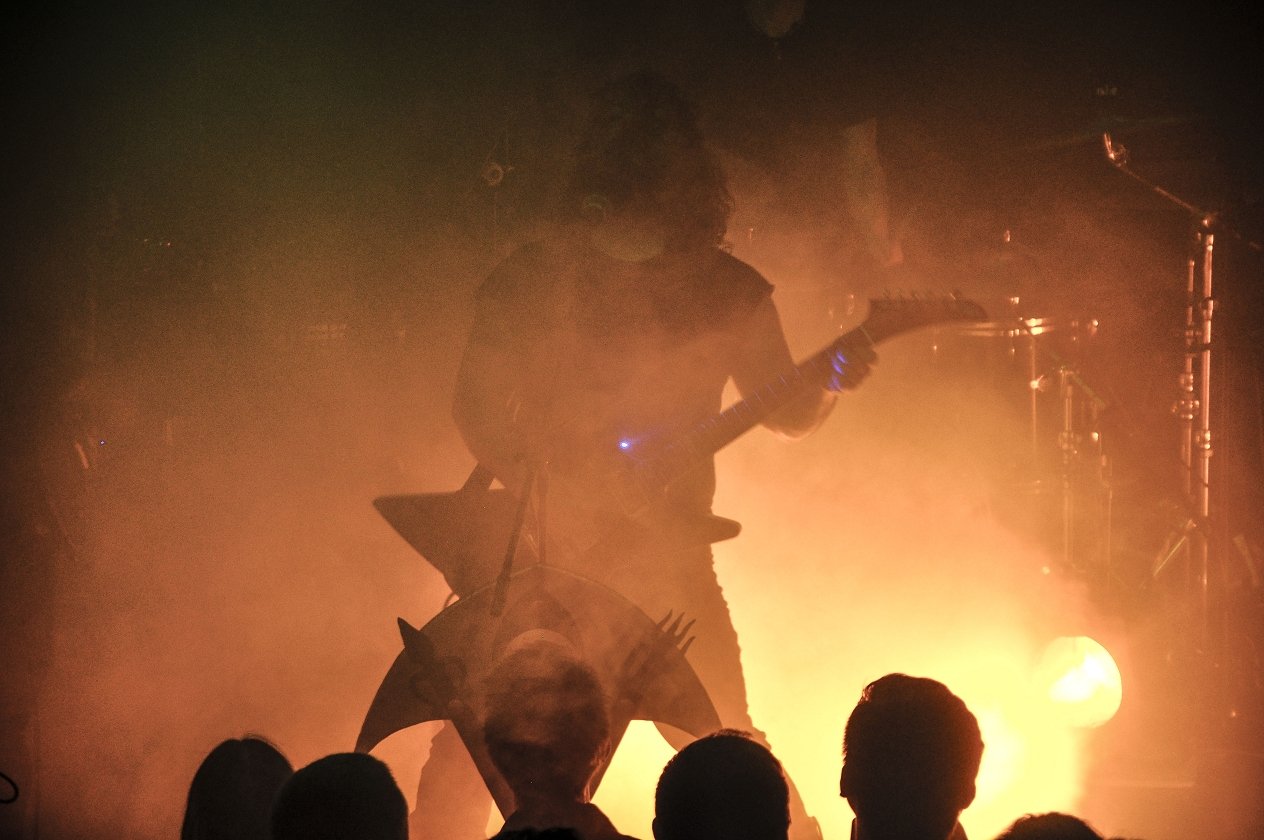 Wolves In The Throne Room – Wolves In The Ruhrpott: "Thrice Woven" live in Bochum. – The Old Ones Are With Us.