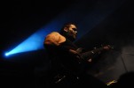 T.B. an der Gitarre.|&copy; laut.de (Fotograf: Björn Jansen)
