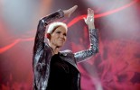...während Marie sich etwas im Hintergrund hält.|&copy; laut.de (Fotograf: Peter Wafzig)