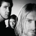 Kurt Cobain - Dave Grohl disst Guitar Hero 5