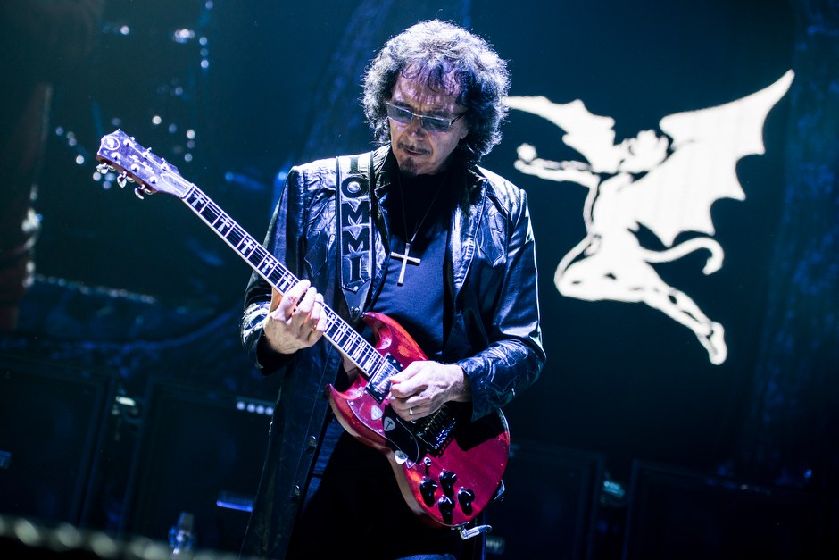 Black Sabbath Mr. Iommi on guitar. (14/21) laut.de Foto