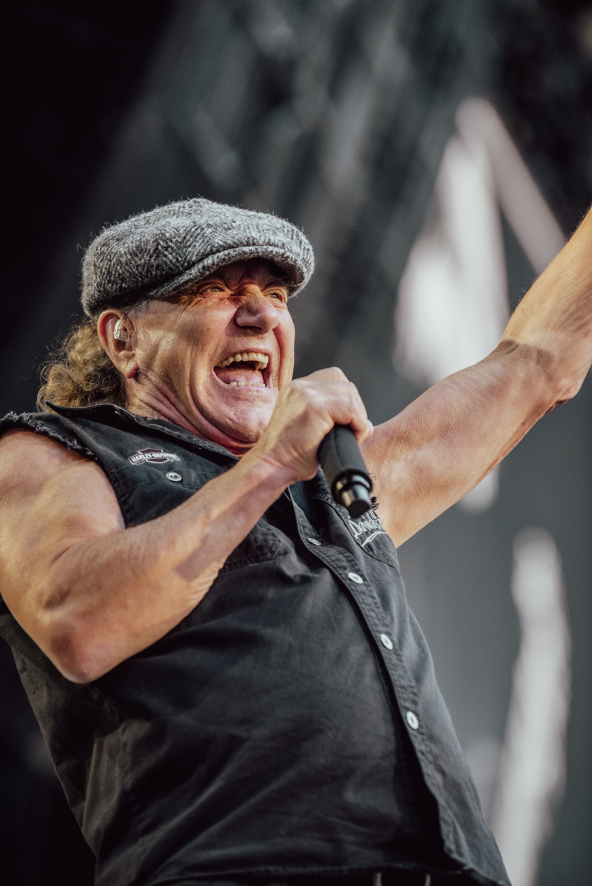 AC/DC – Brian Johnson. (40/43) – Wie ein Schlag in die Magengrube ...