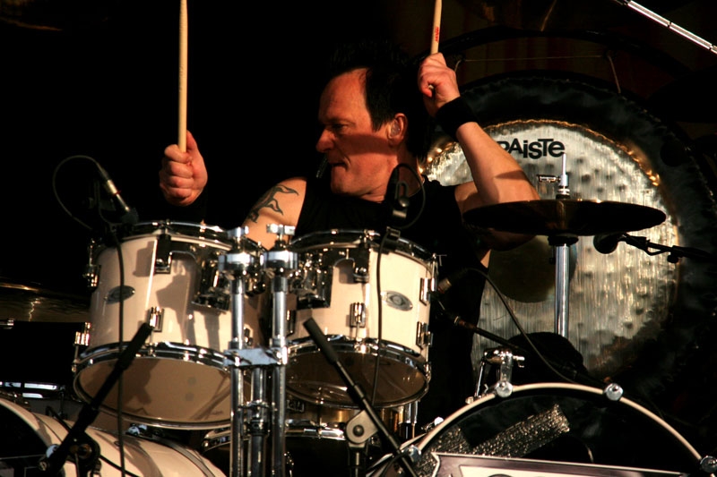 Accept Stefan Schwarzmann (5/23) Das deutsche Metalflaggschiff kann