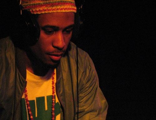 Ali Shaheed Muhammad – Im Februar 2006 rockt der A Tribe Called Quest-Produzent Joe Zawinuls Wiener Jazz-Club Birdland. – 