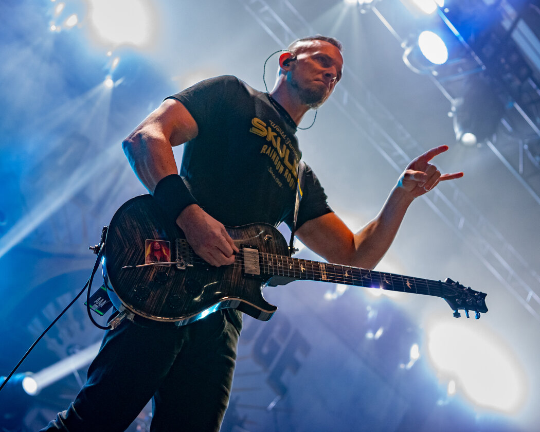 Myles Kennedy, Mark Tremonti, Brian Marshall und Scott Phillips auf Stippvisite in Deutschland. – Alter Bridge.